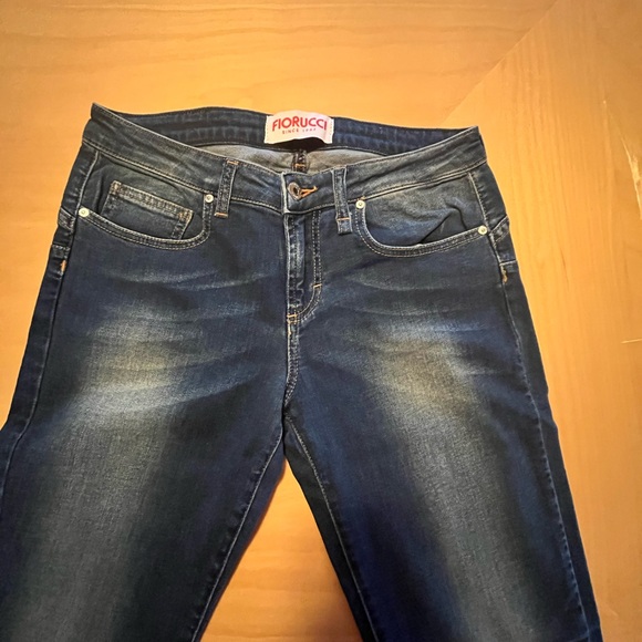 Various fiorucci jeanss, jackets, tshirts.  Various sizes
Naomi campbell - Picture 15 of 16